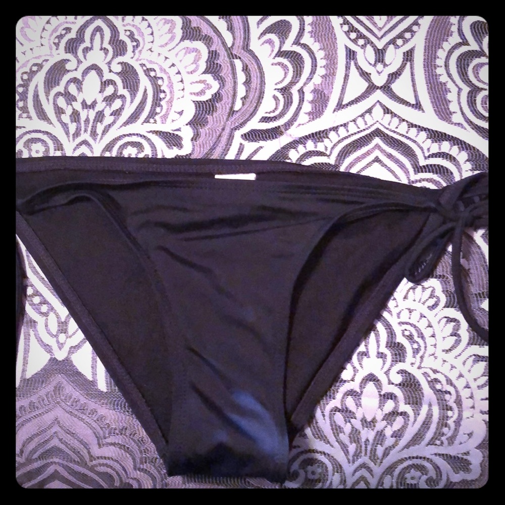 Bikini bottoms